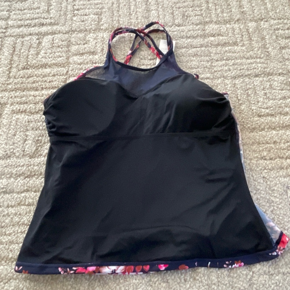 Cupshe Navy Floral Tankini Top with Pink and White Blossoms - Picture 4 of 6